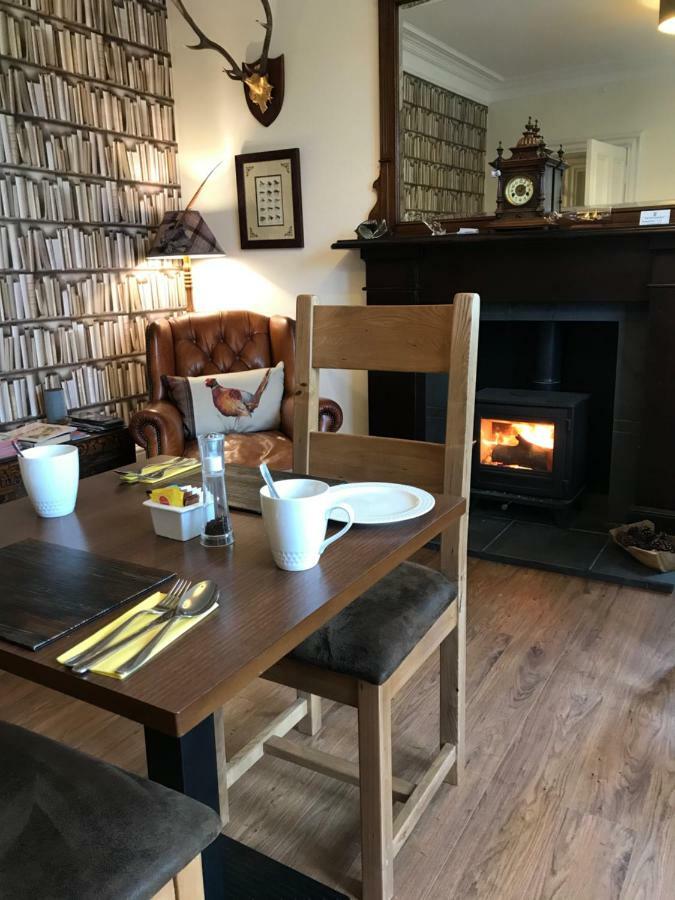 Bruach Mhor Guest House Pitlochry Bagian luar foto