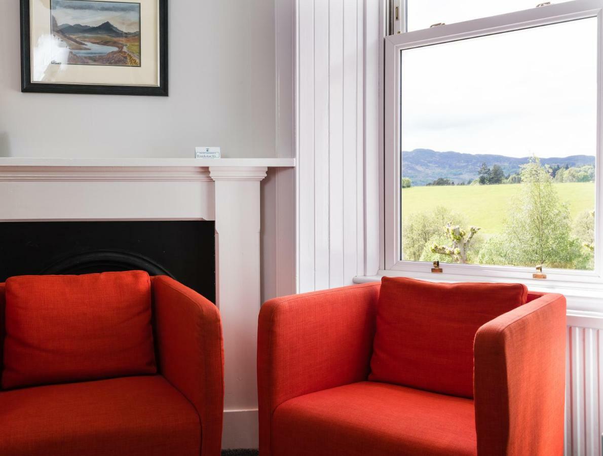 Bruach Mhor Guest House Pitlochry Bagian luar foto